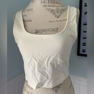 Fabletics cropped tank in cream